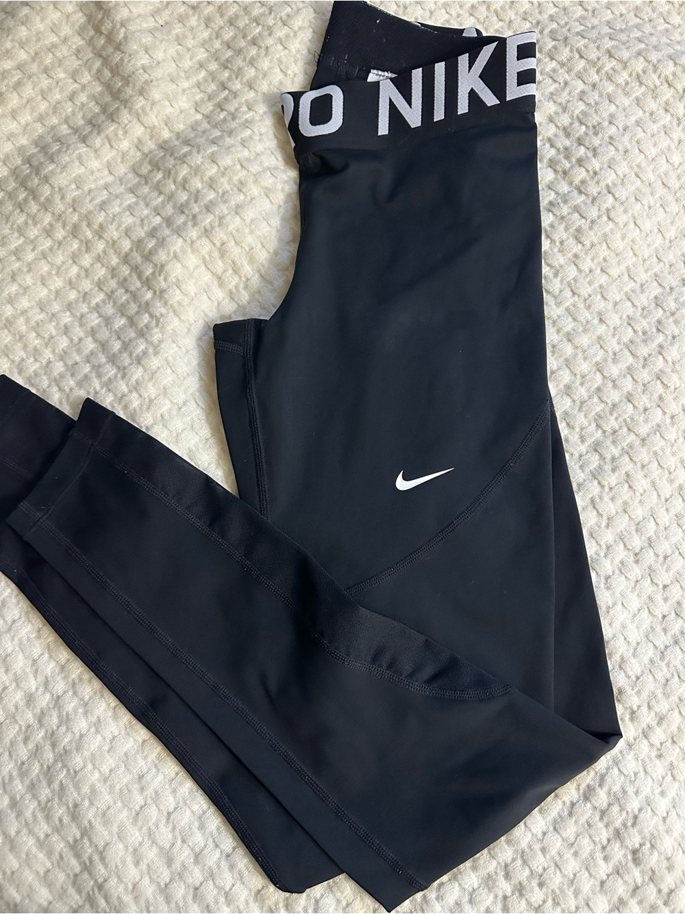 Nike women’s Black Dri-FIT Performance Leggings